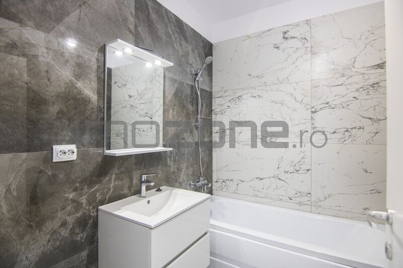 Doua camere, luna septembrie vine cu -10% reducere